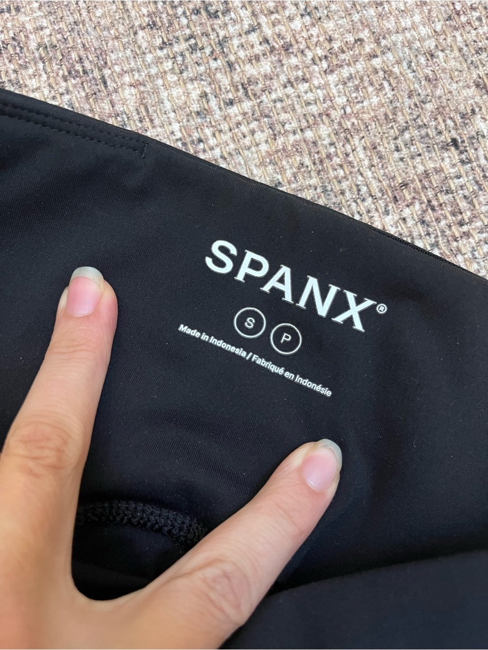 SPANX Sculpting High-Waist Black Leggings S 25” inseam - Picture 2 of 5